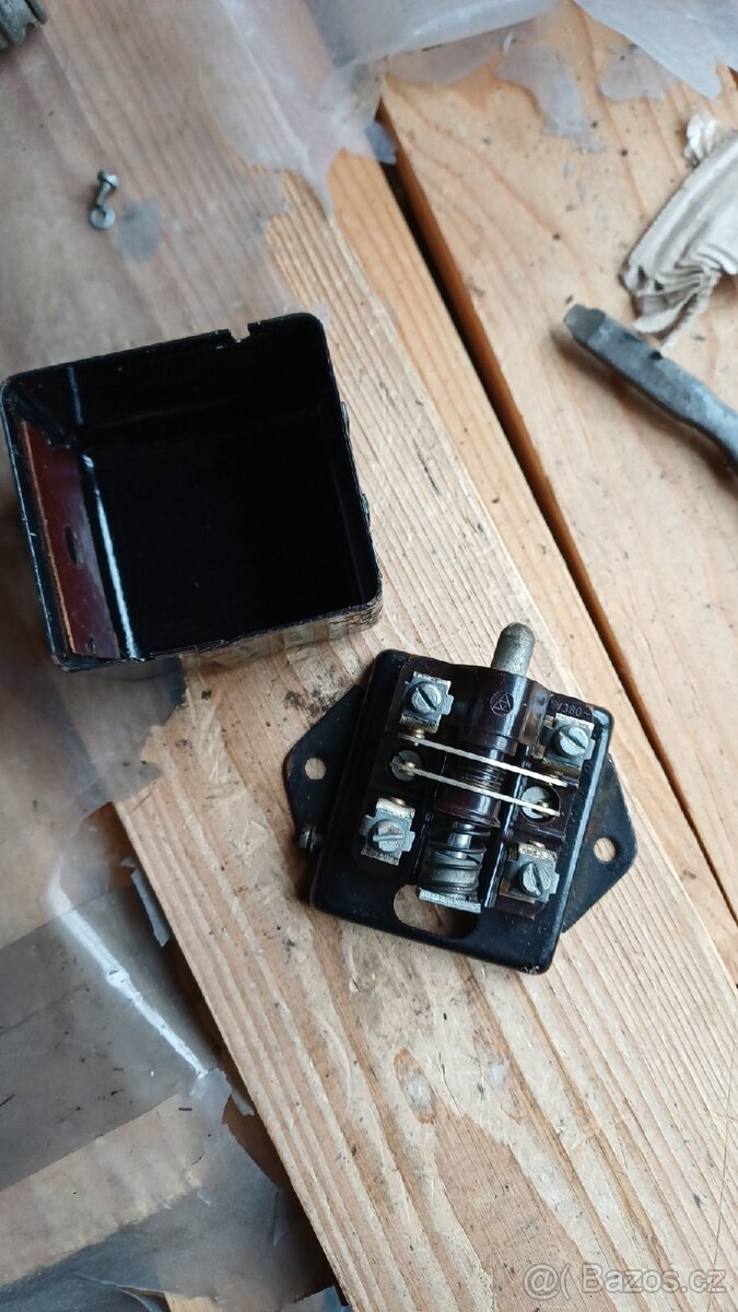 Spínací skříňka - 7
