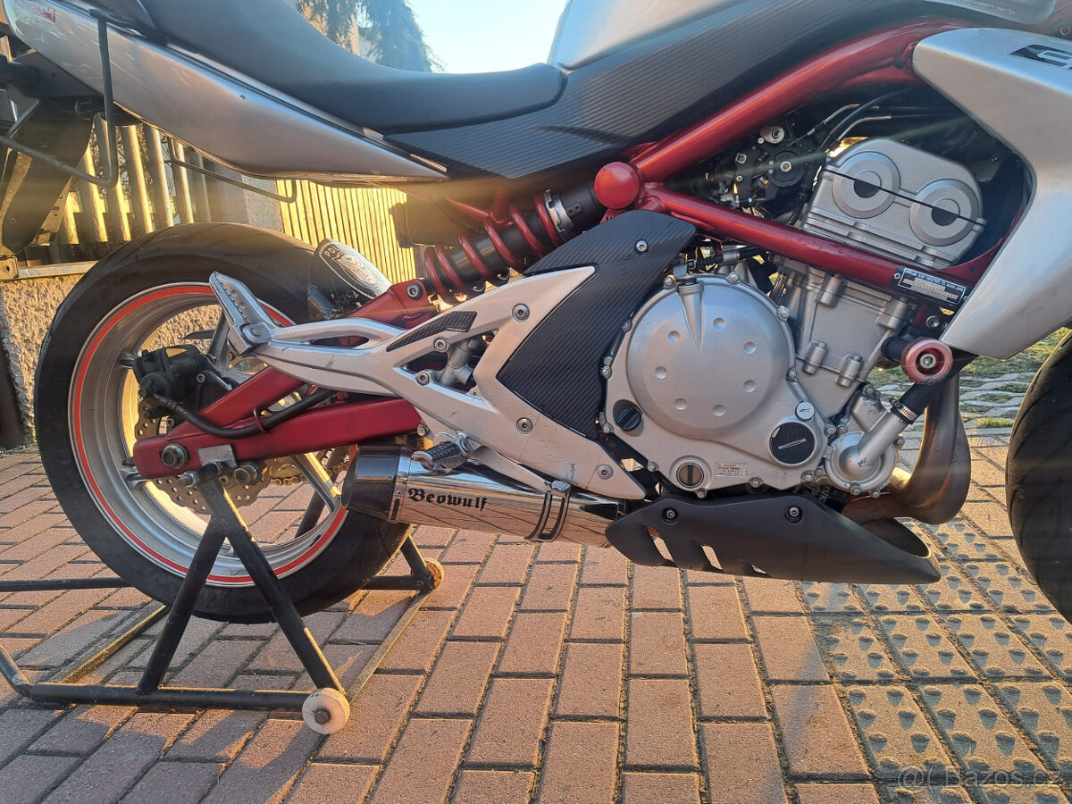 Kawasaki ER 6N - 7