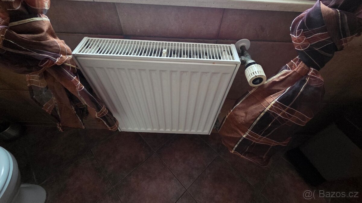 Sprchový kout s keramickou vaničkou - 7