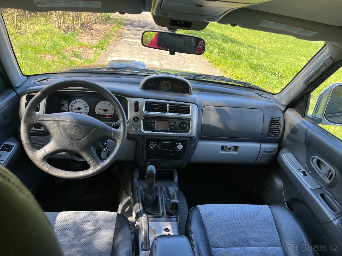 Pajero Sport 4x4 - 7
