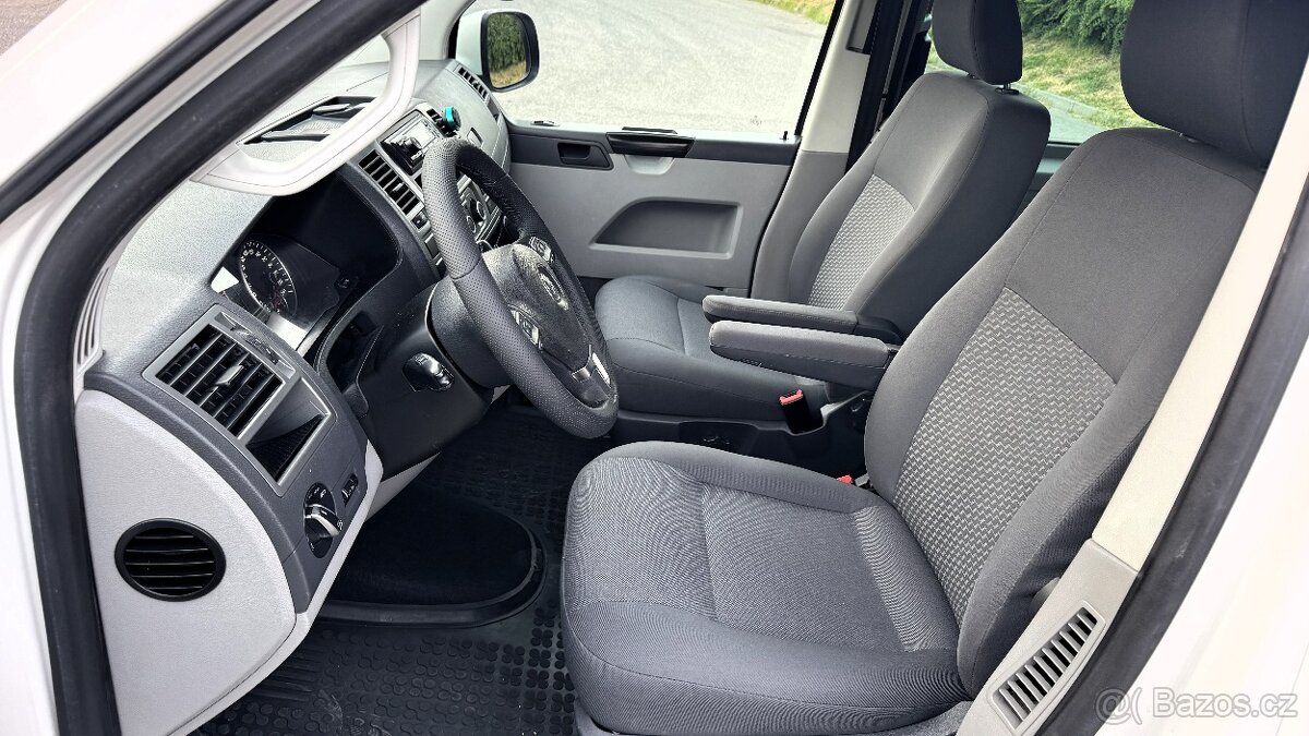 VW Transporter 2.0TDi T5 Long DSG - 7