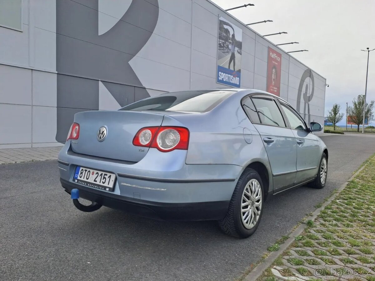 Volkswagen Passat, 1.9TDI NOVÁ STK DO 06/2028 - 7