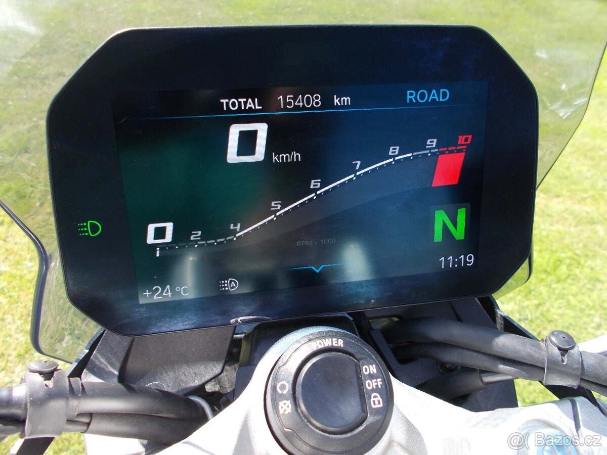 BMW F 900 R - 7