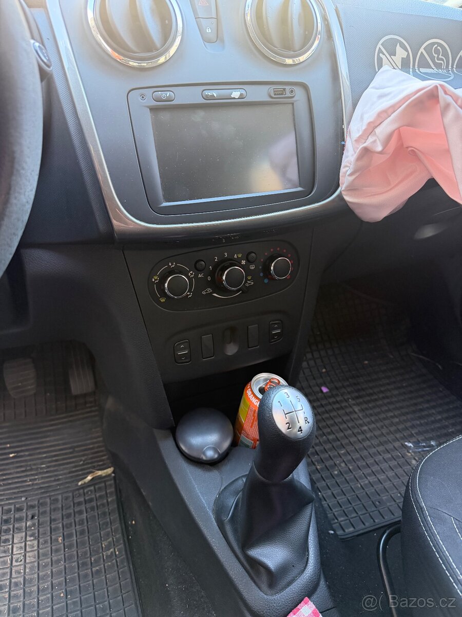 Dacia Logan - 7