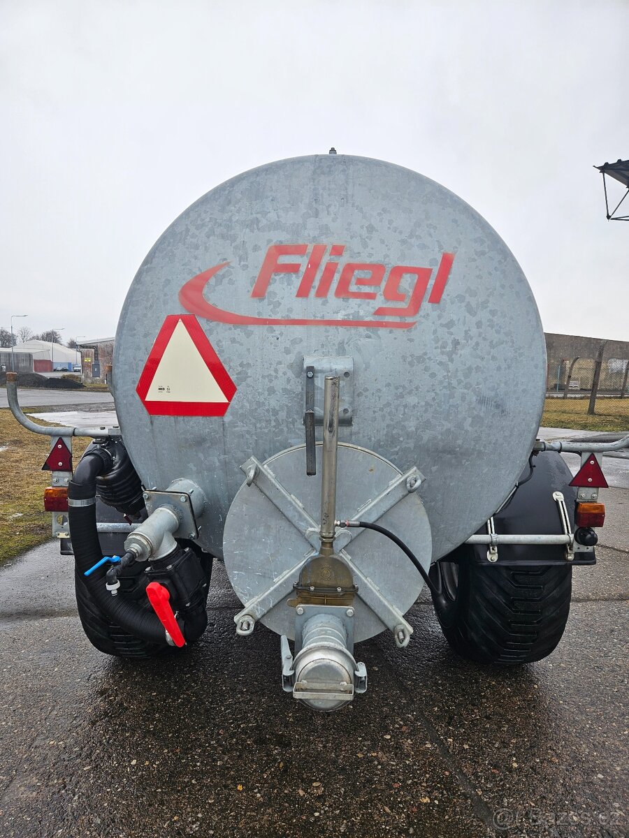 Fekální cisterna FLIEGL 8m3 - 7