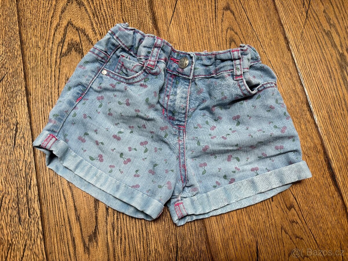 Troje dívčí kraťasy, vel. 116/122 cm - 7