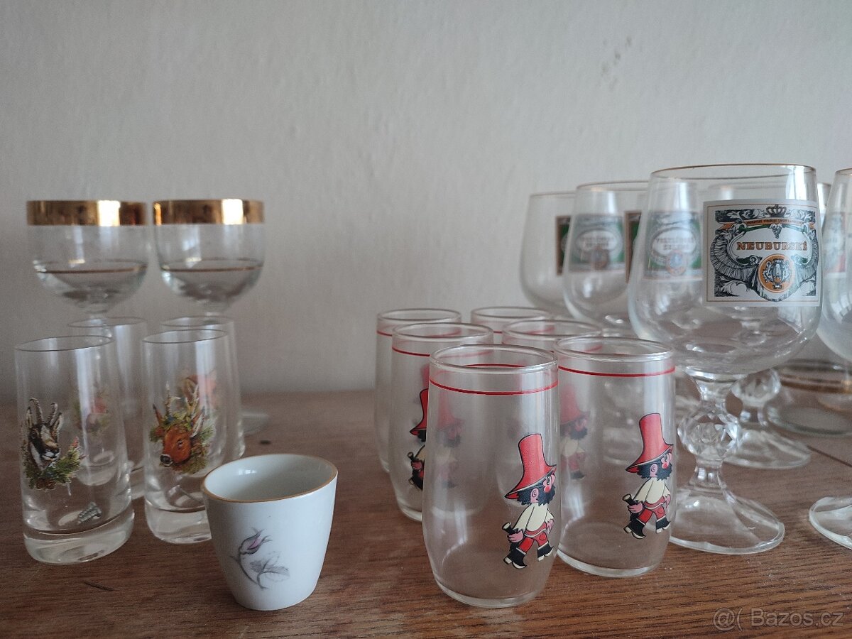 Hrnečky, sada porcelánu - 7