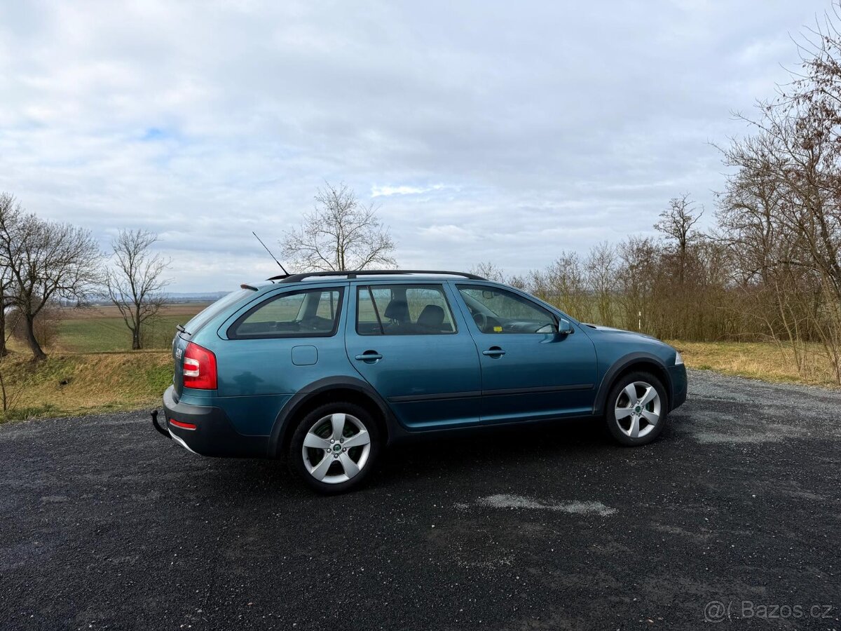 Škoda Octavia Scout 4X4 TDi CZ - 7