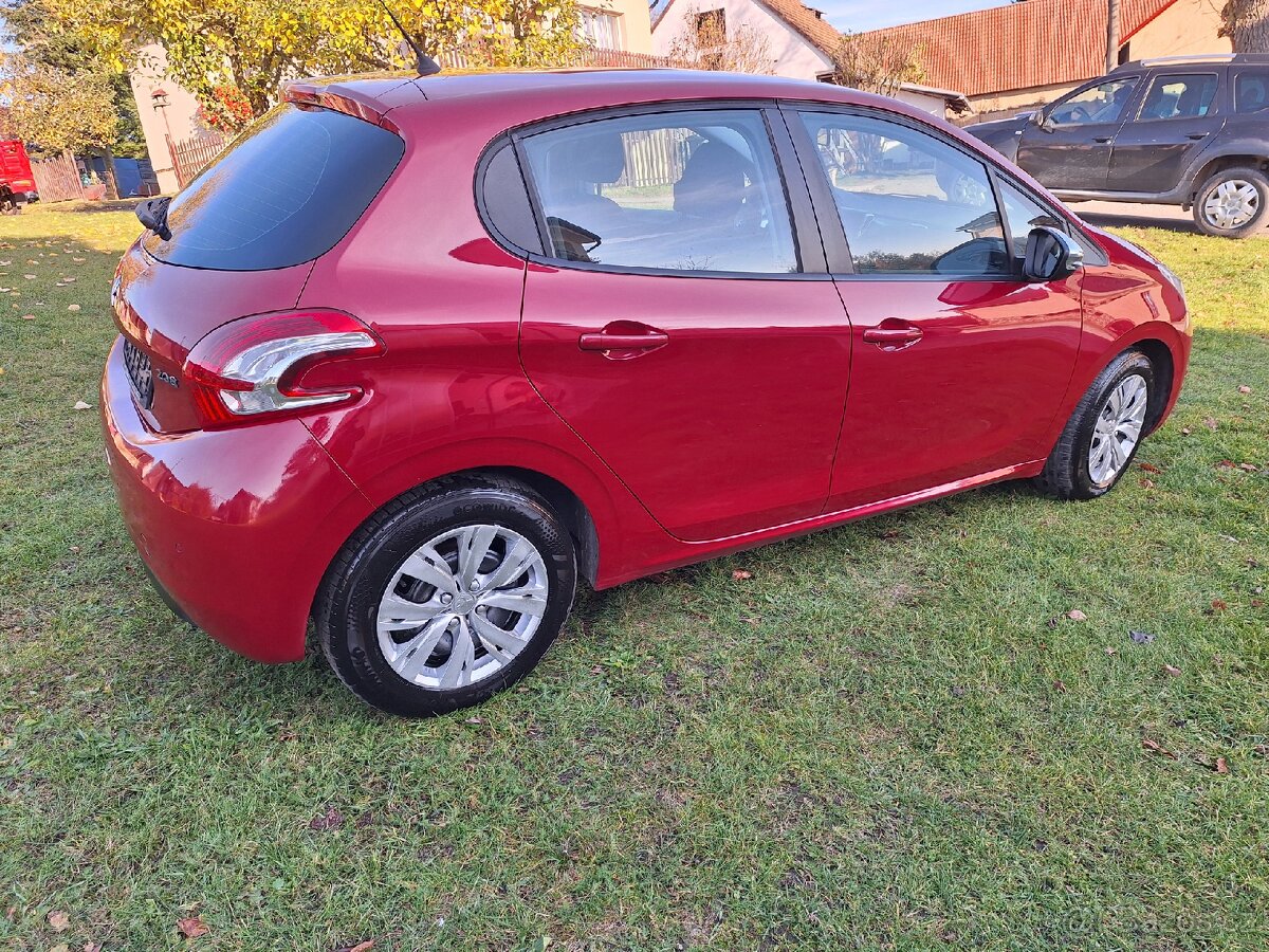 Peugeot 208 1.2 60 - 7