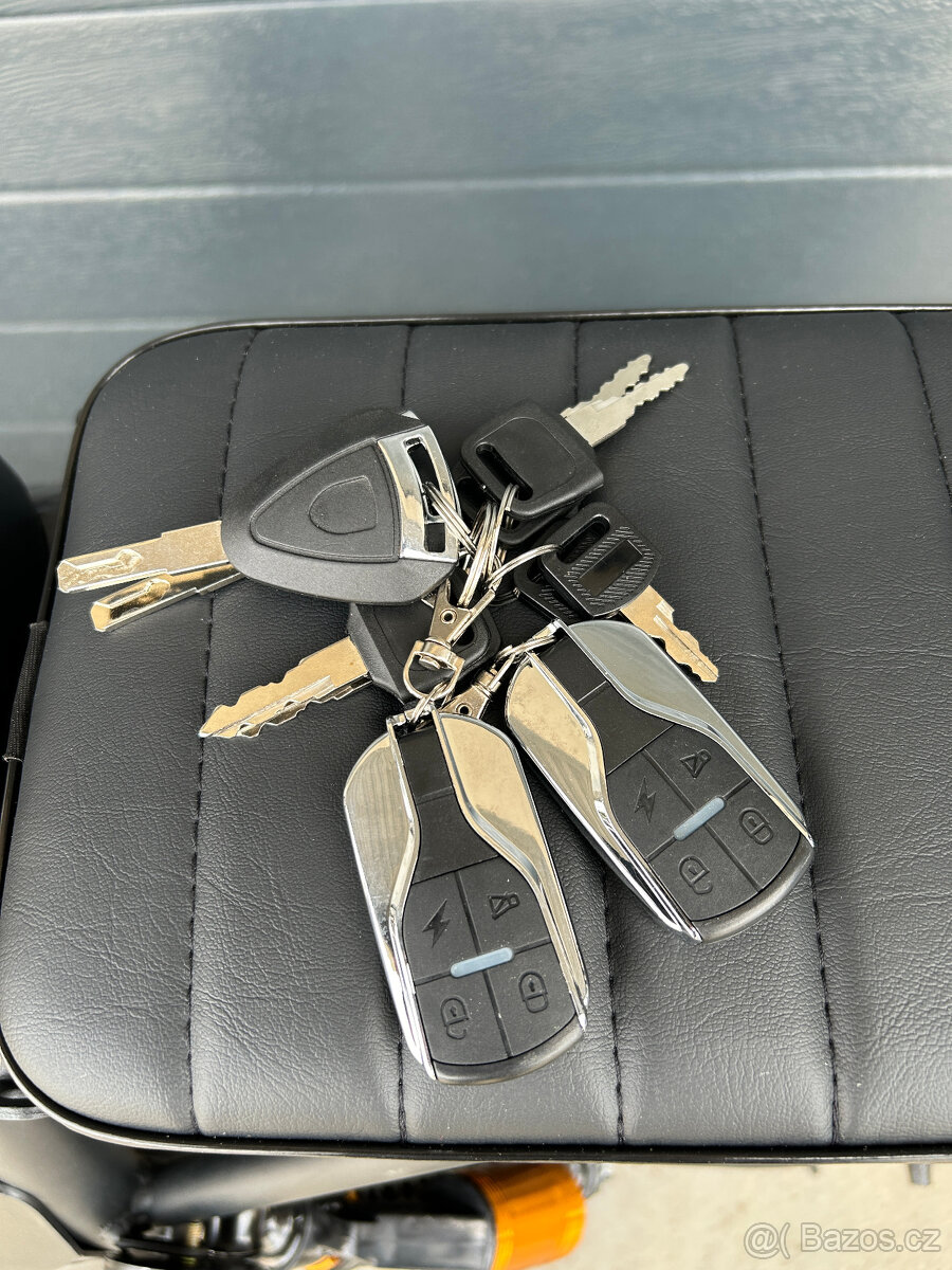 Elektrokoloběžka 2000W - 7