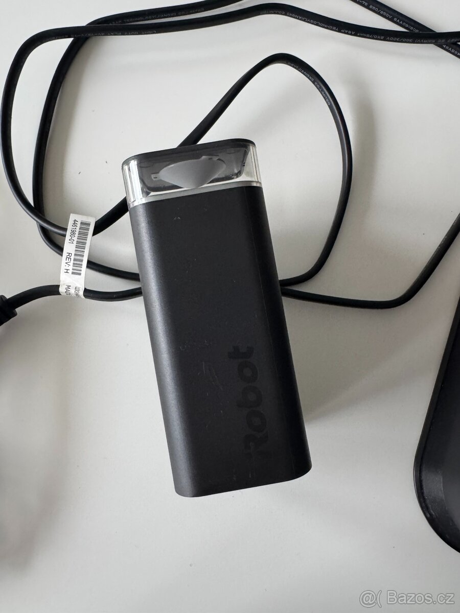 Robotický vysavač Roomba i7 + HEPA filtr - 7