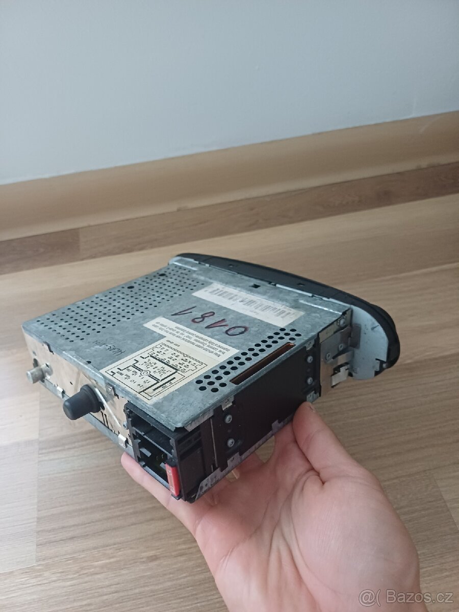 Autorádio Volkswagen New Beetle - 7