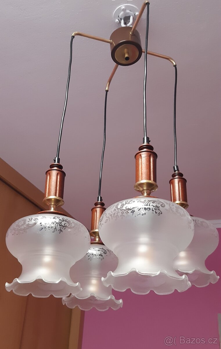 Lustr s visícími světly - 7