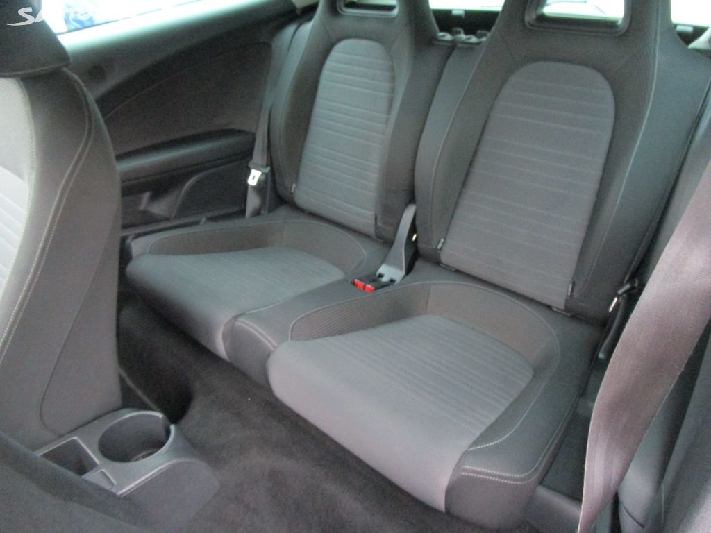 Volkswagen Scirocco, 1,4TSI-90KW-NOVÁ STK - 7