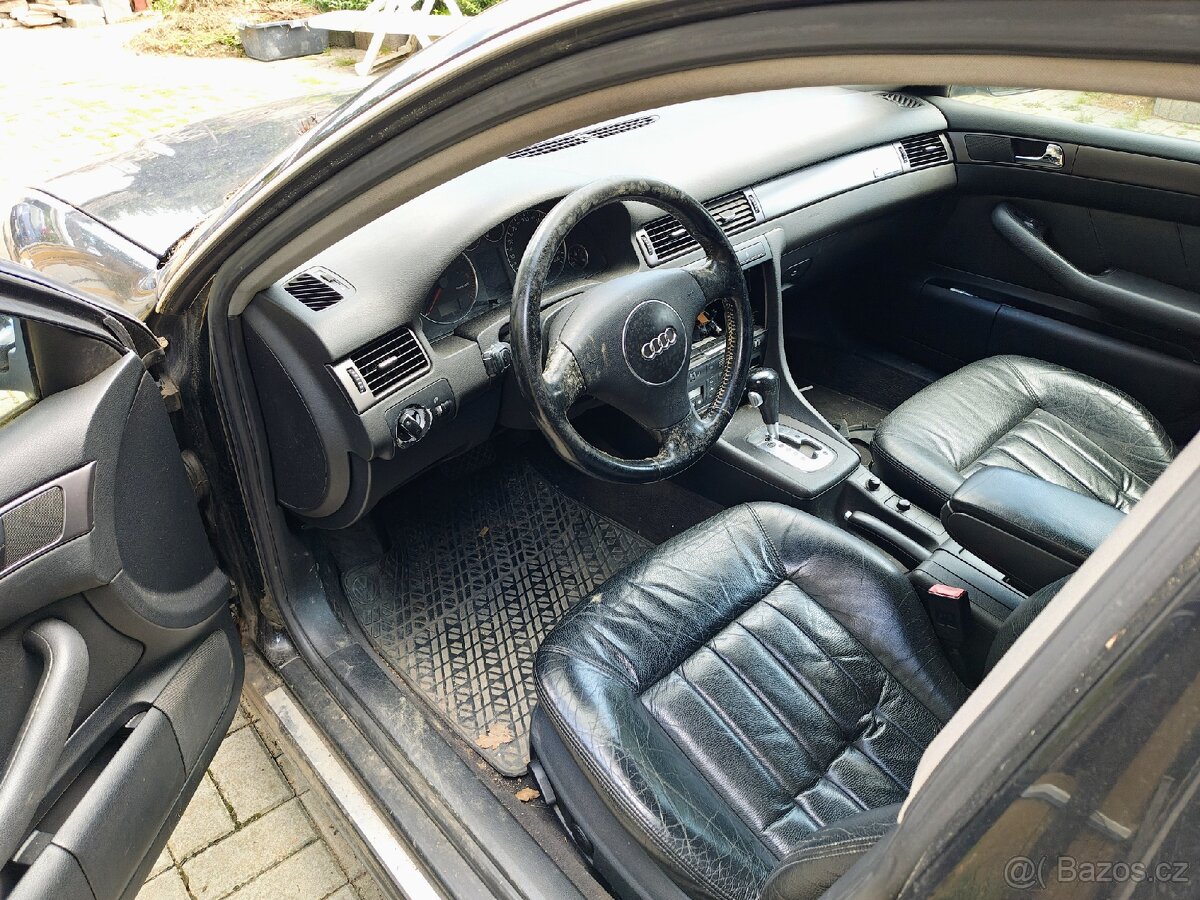 Audi A6 C5 4b - 7