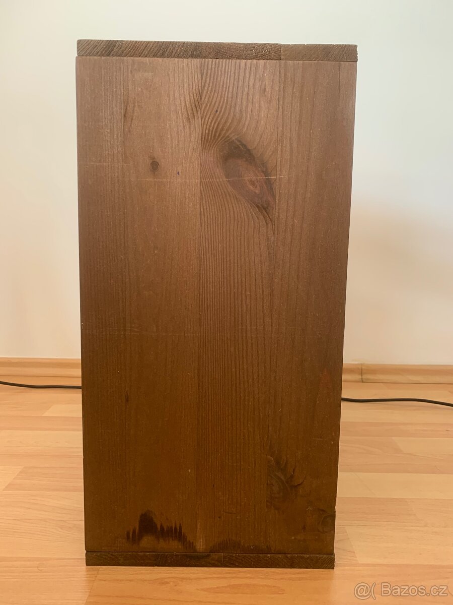 Dřevěná vinotéka - 7