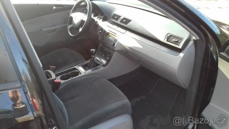 Volkswagen Passat 3C limuz. 1,9 TDI 2006 BEZ DPF 1.majitel - 7