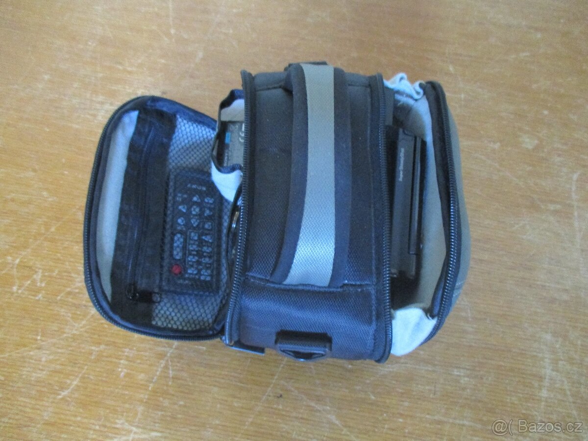 videokamera Sony HDR CX6 - 7