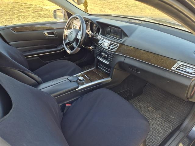 Prodám Mercedes-Benz E 200 BLUETEC 100kW - AUTOMATICKÁ PŘEV. - 7