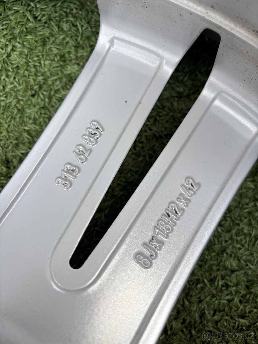 Originální zimní sada Volvo V90 / S90 245/45R18 - 7