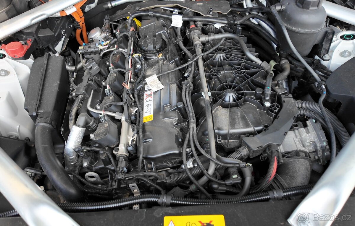 BMW X5 45e xDrive + zimní pneu - 7