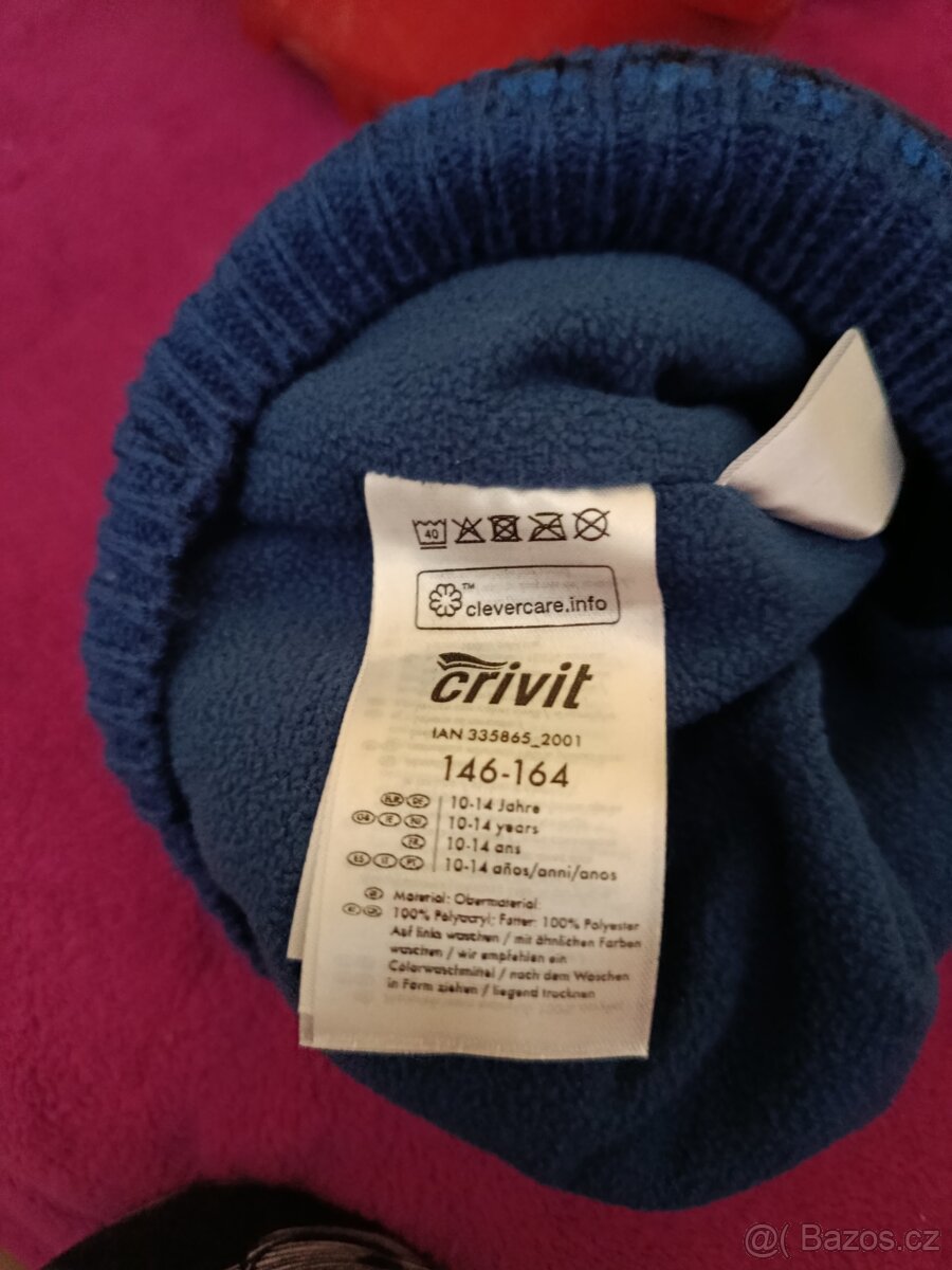 Chlapecké džíny a zimní čepice - 7