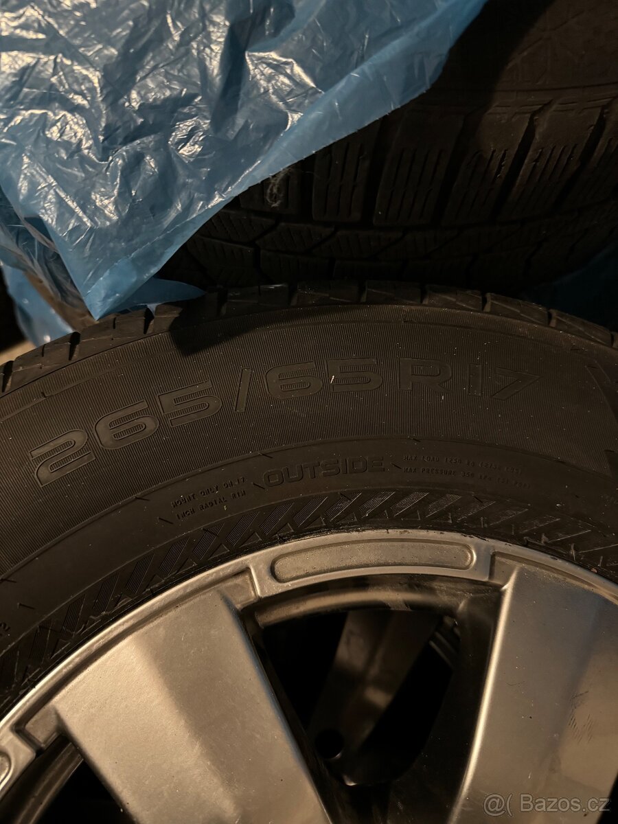 265/65 R17 6x139.7 - 7