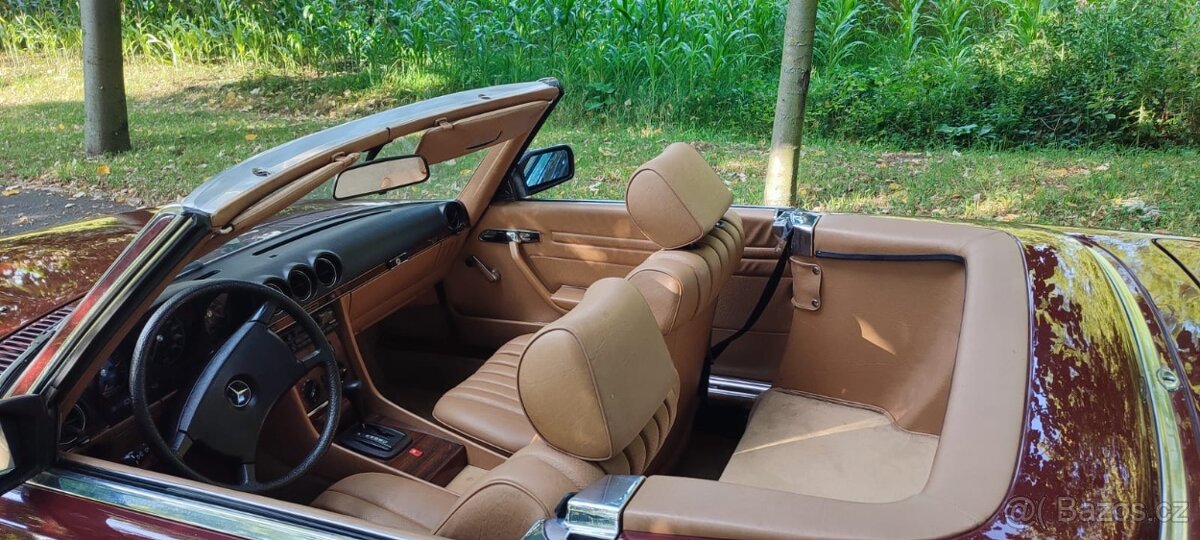 Mercedes-Benz 107 SL 280 - 7