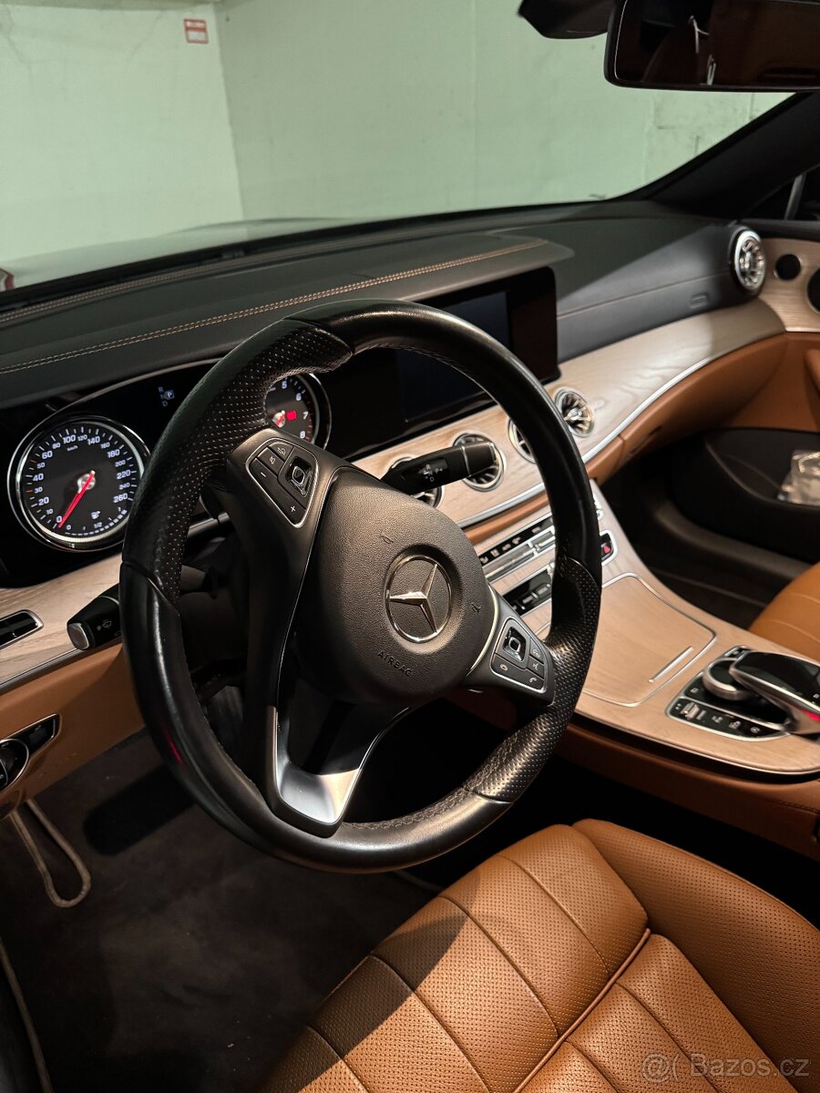 Mercedes Benz E200 Cabrio - 7