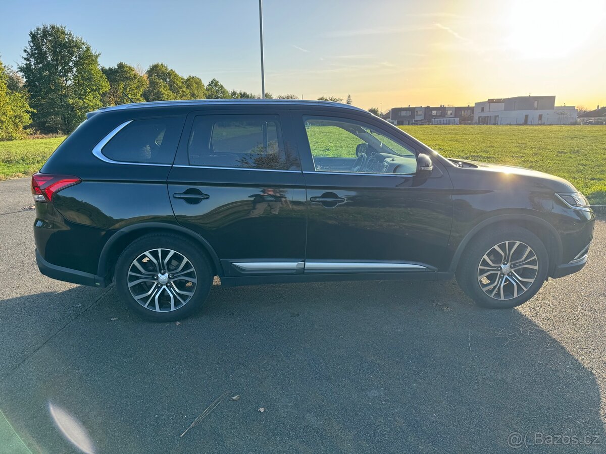 Outlander Mitsubishi - 7