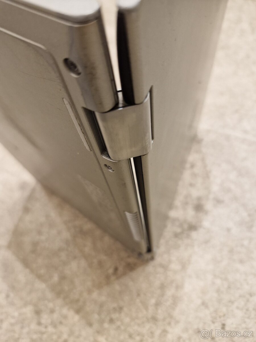 Dell Inspiron 13 - 7