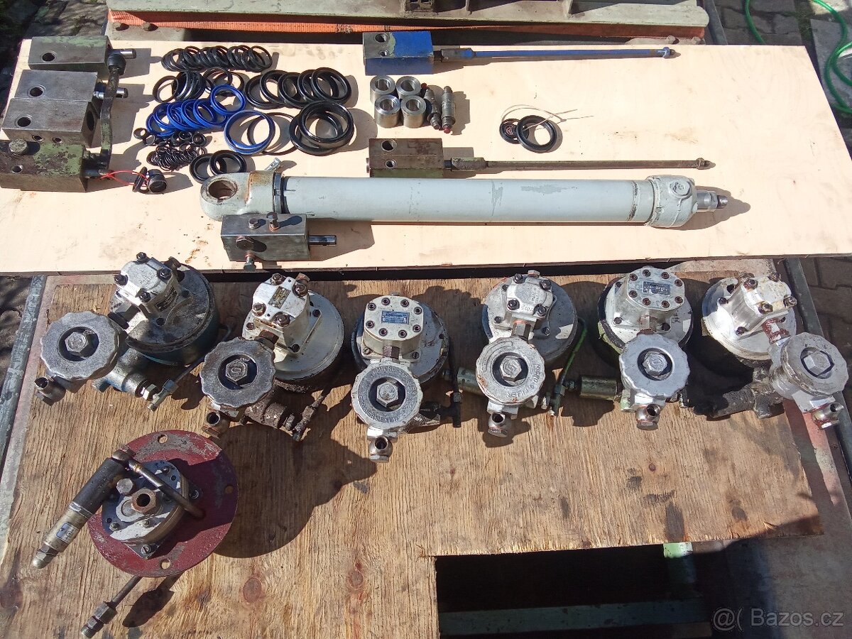 Nůžkový zvedák DDR 1,5t záruka 2roky - 7