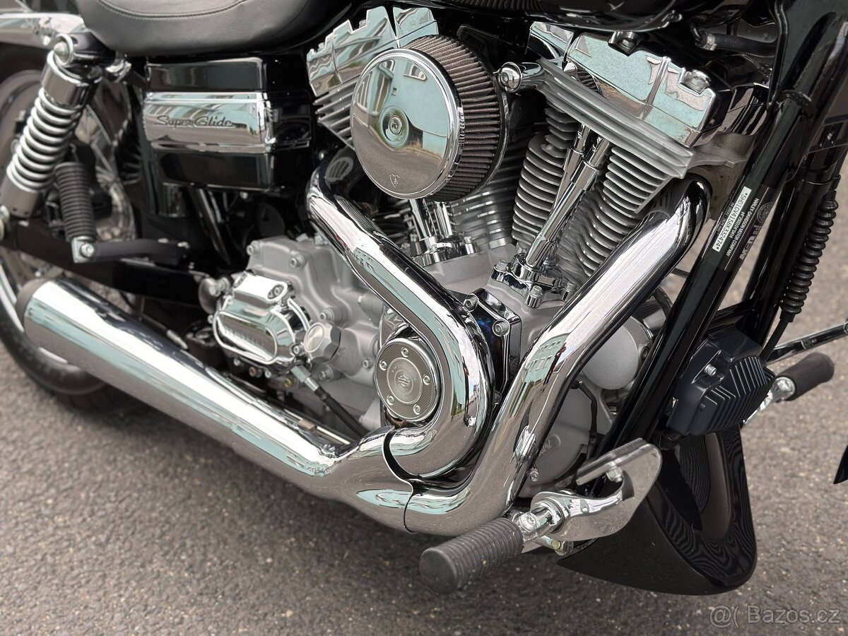 H-D Dyna Super Glide - 7