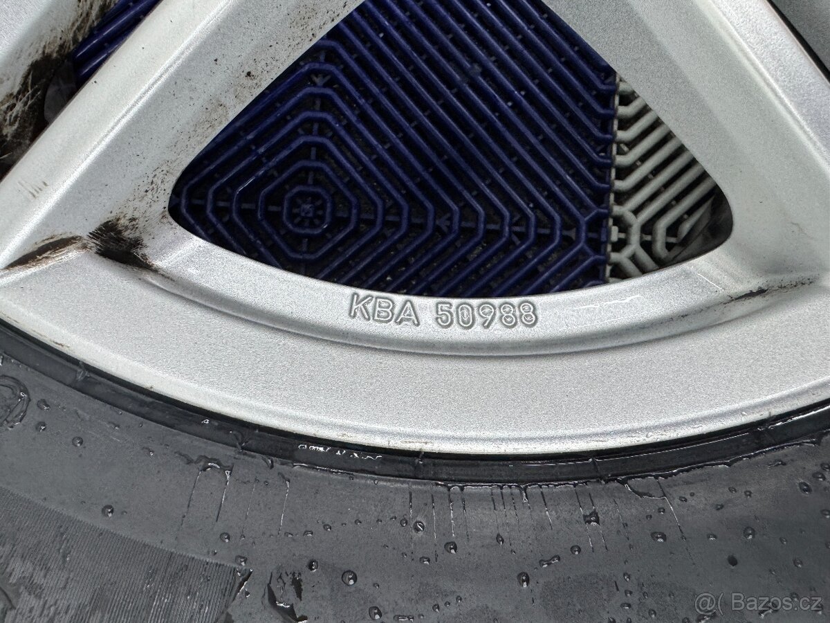 NOVE PNEUMATIKY/GUMY/PNEU PIRELLI VČ ALU KOL 225/55R17 - 7