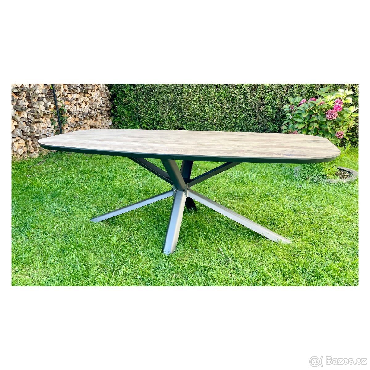 Nerozkládací jídelní stůl - Hadios - 7
