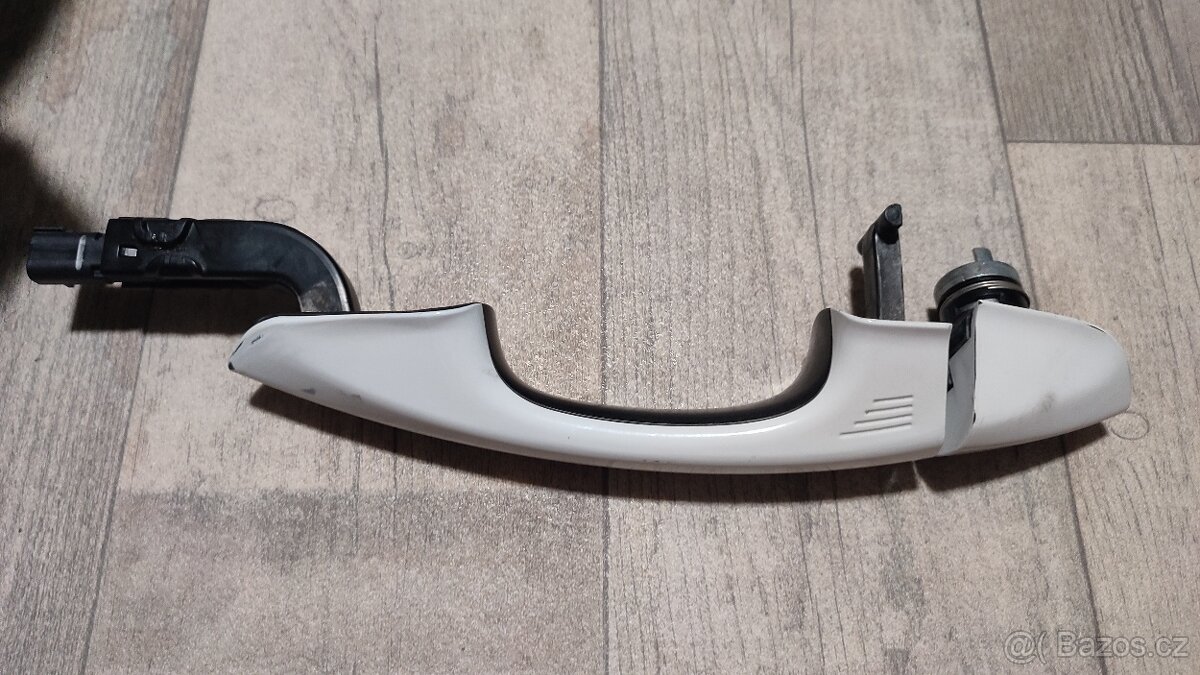 Dveřní klika ford mustang 15+ - 7