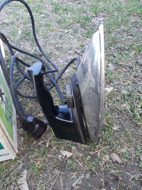 Staré žehličky - 7