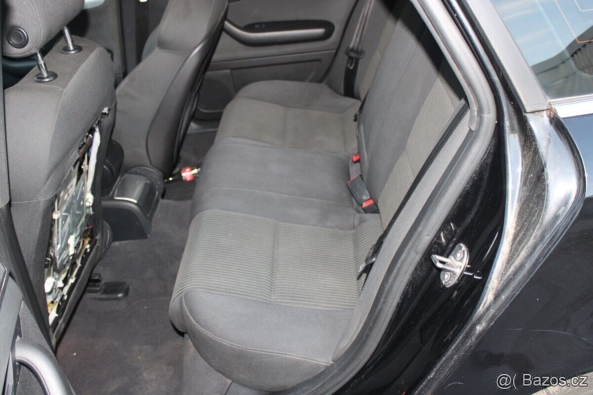 Audi A4 Combi 2.7 TDI V6 - 7