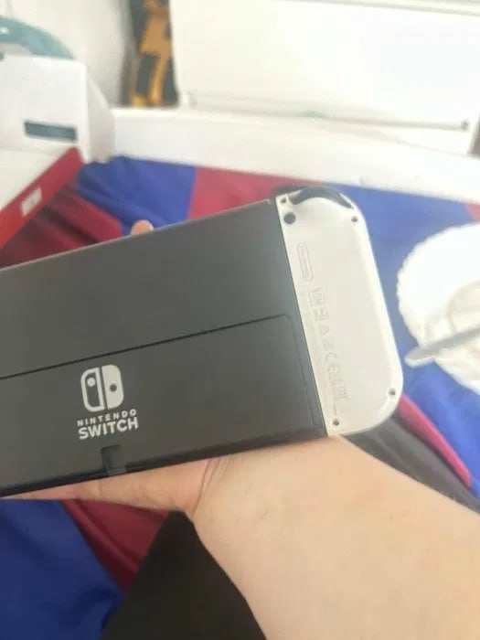 Nintendo Switch OLED - 7