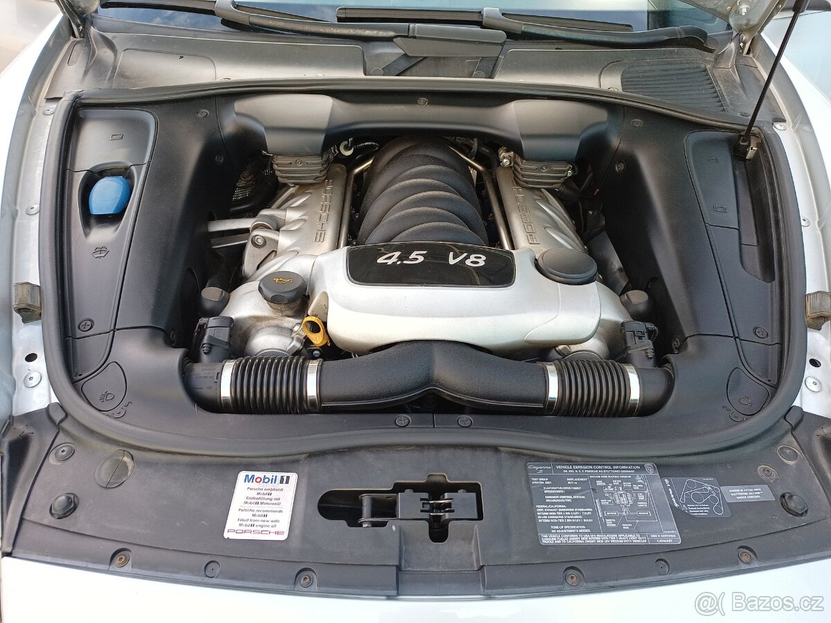 Porsche Cayenne S - 7