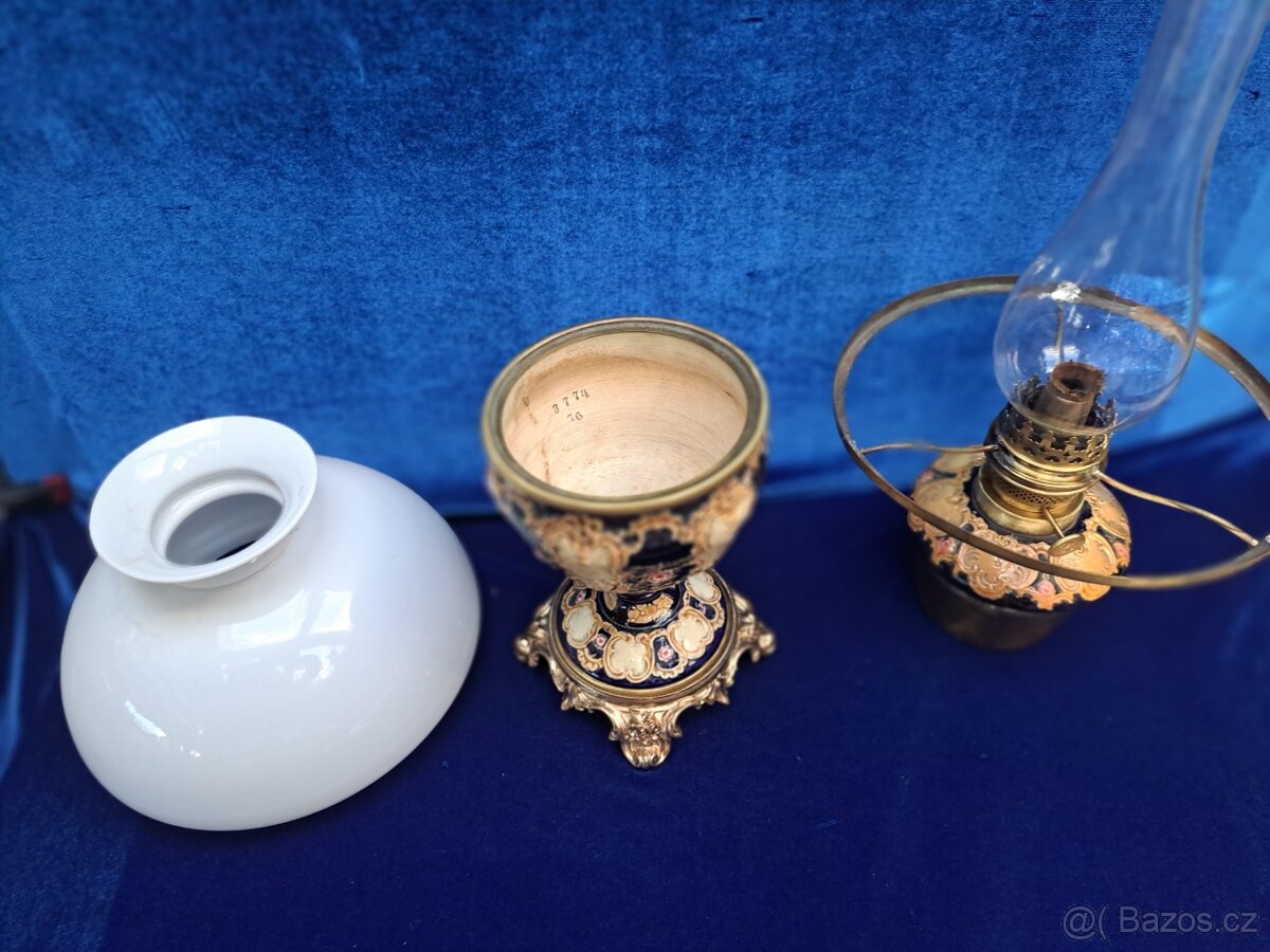 Petrolejová lampa z majoliky 2 - 7