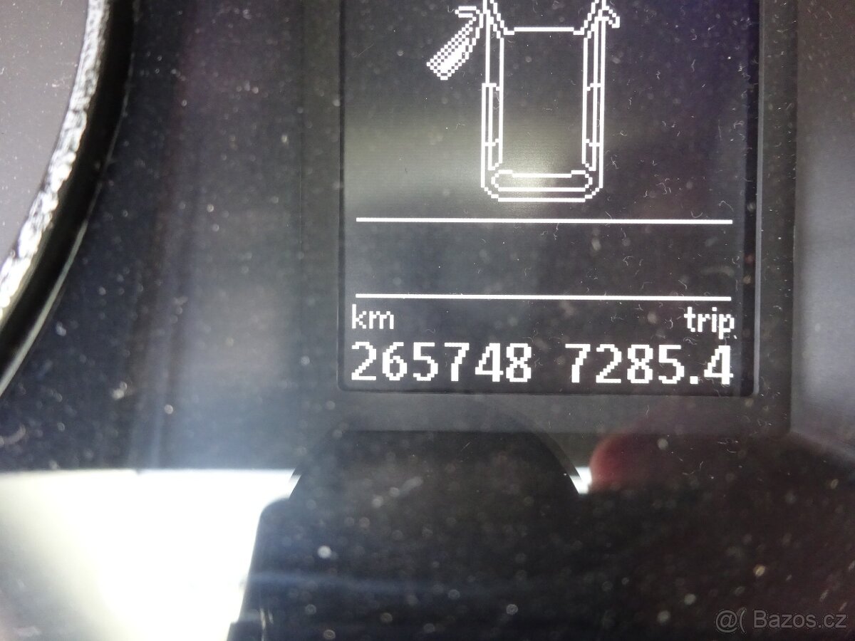 VW Passat 2.0 TDI Variant r.v.2011 (103 kw) stk:8/2026 - 7