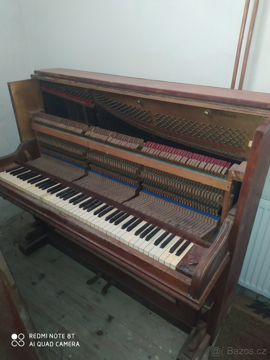Pianino Petrof - 7