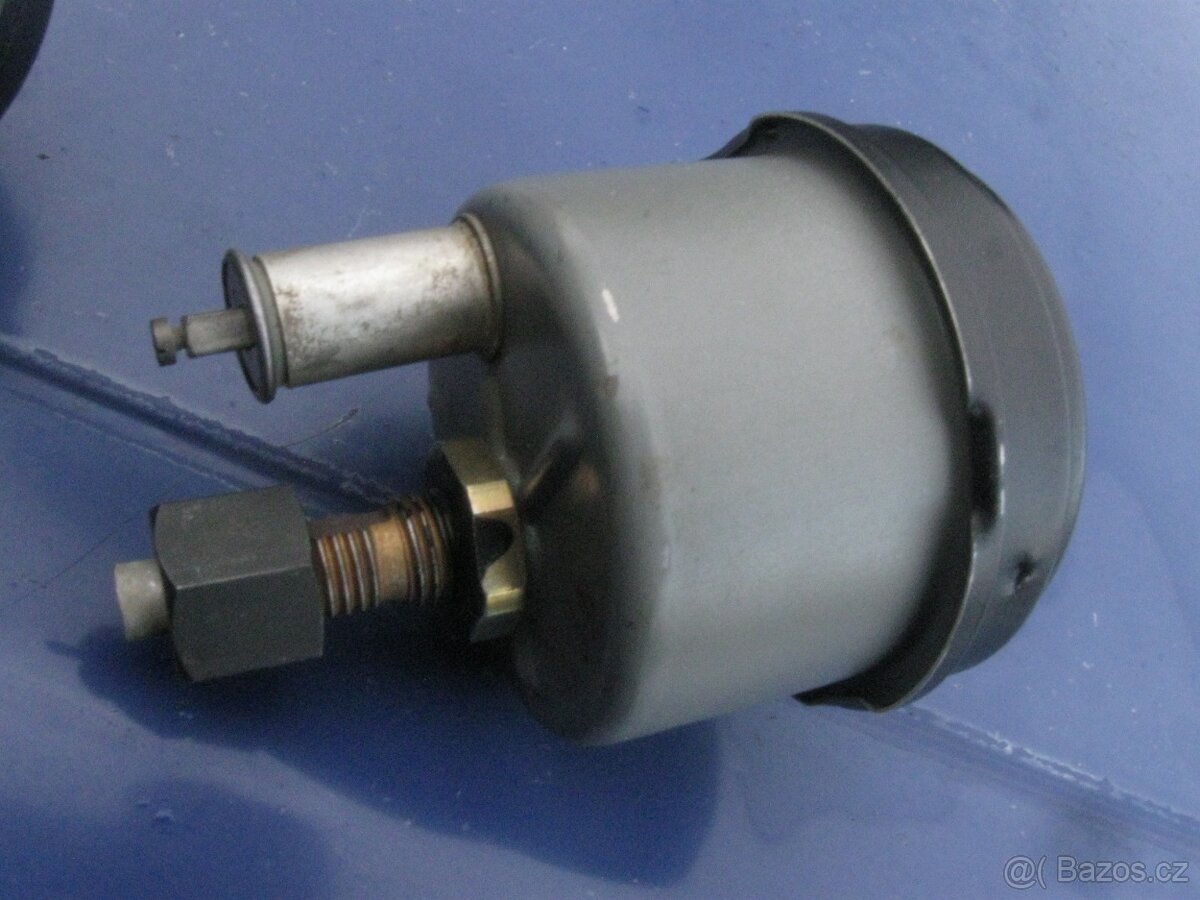 ZETOR 25 - Super 50 Tlakoměr 0-16kg/cm2 + ampermetr +/-30A - 7