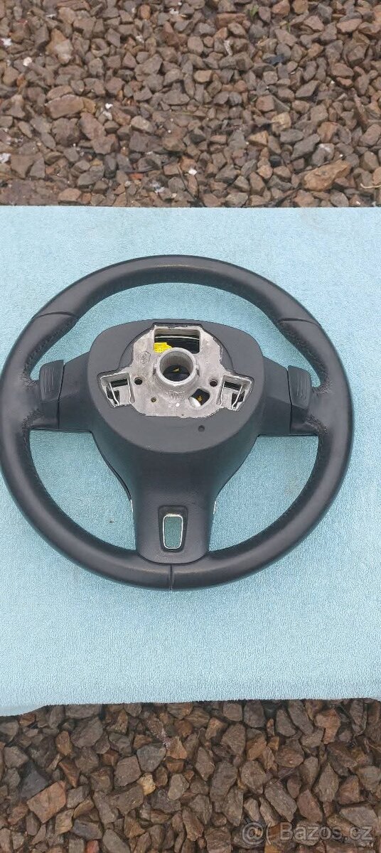 Prodam Passat B7 Volant kožený tříramenný multifunkční Řaze - 7