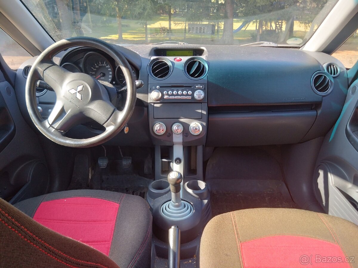Mitsubishi colt - 7