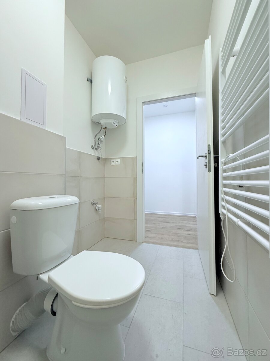 Pronájem bytu 1+kk, Ostrava - Přívoz - 7