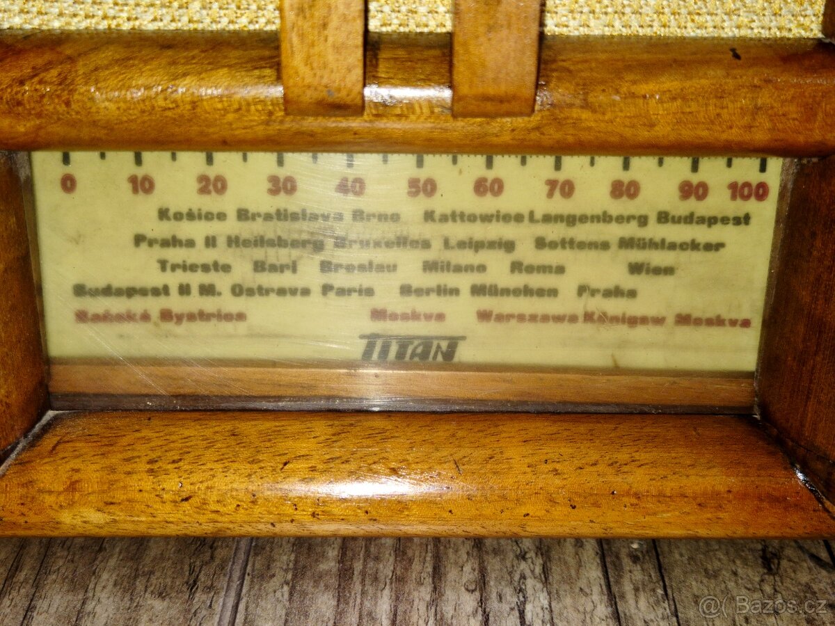 Staré rádio Titan 936 - 7