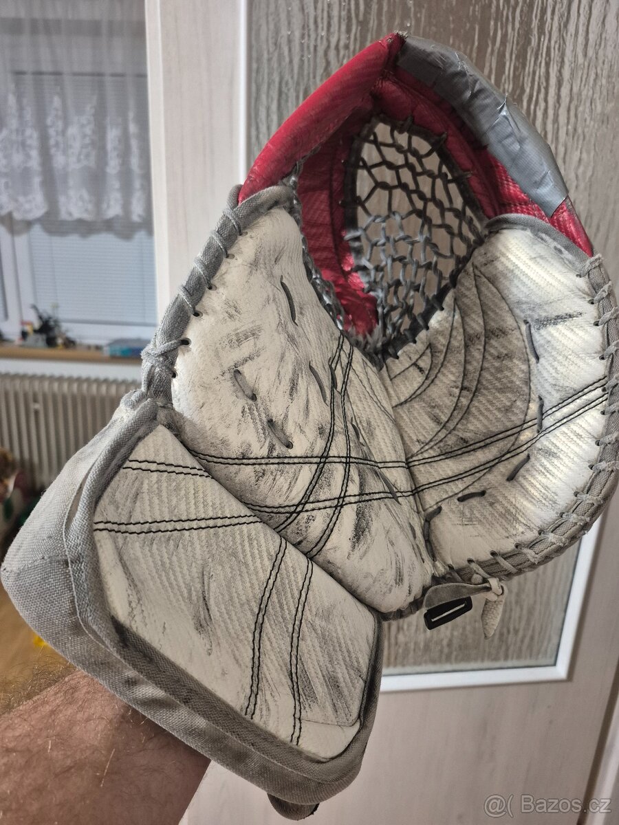 Lapačka brankářská seniorská levá ruka - 7