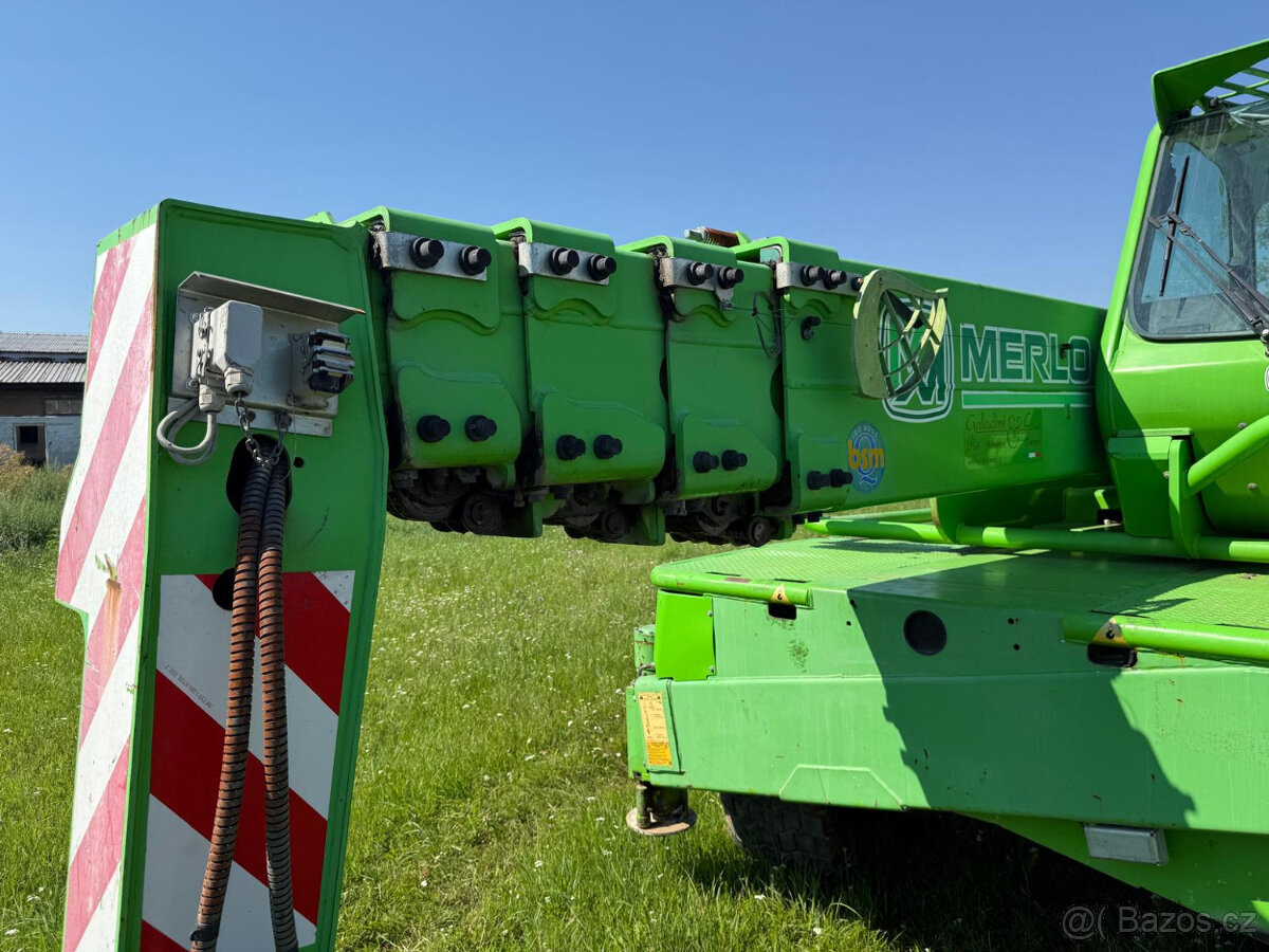 Otočný teleskopický manipulátor MERLO ROTO 40.25 MCSS - 7